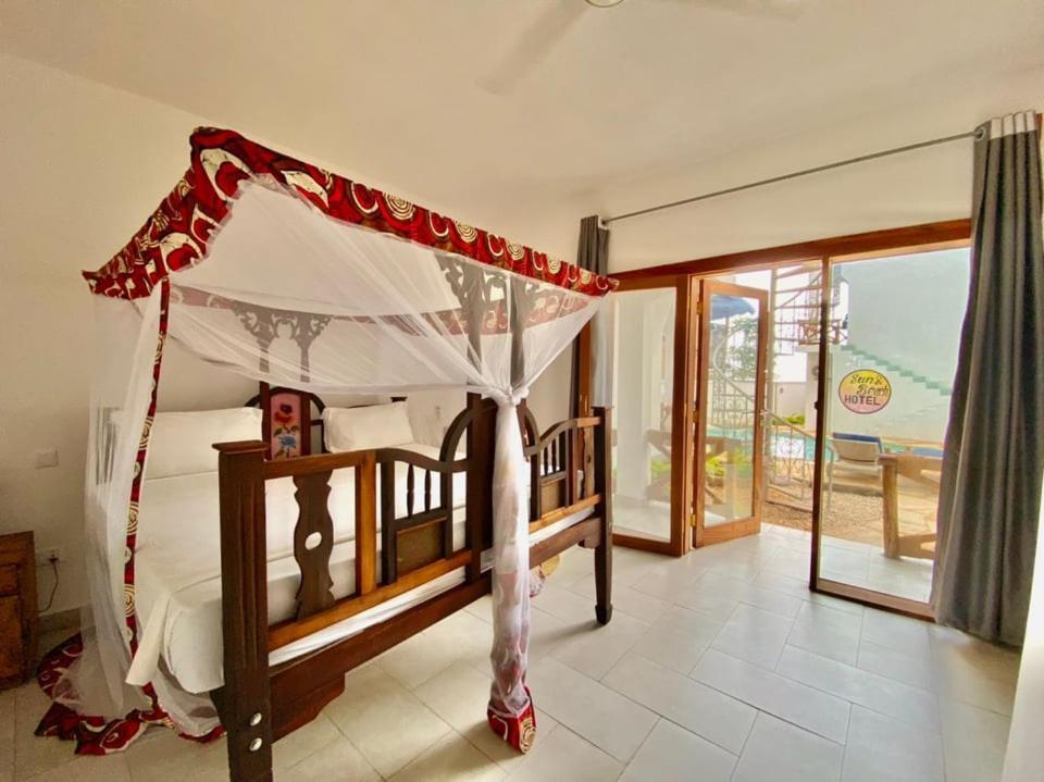 Sun Beach Hotel Zanzibar Nungwi Bagian luar foto