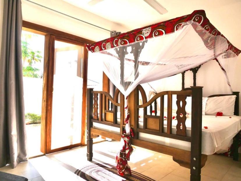 Sun Beach Hotel Zanzibar Nungwi Bagian luar foto